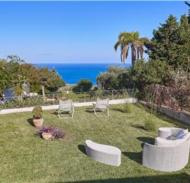 3 bedroom villa with pool and sea views near Scopello, sleeps 6